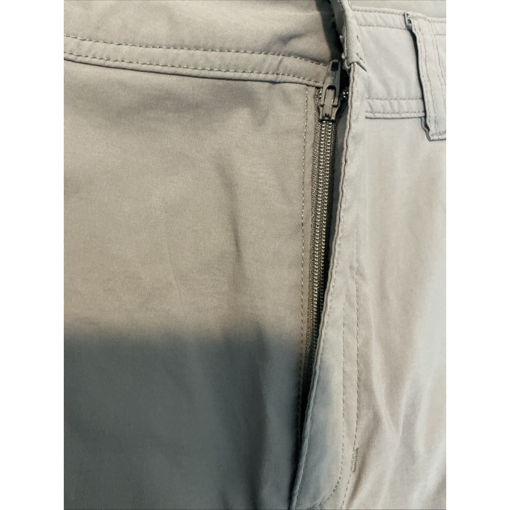 2 Eddie Bauer Womens Cargo Hiking Golf Shorts Sz 14 Gray Khaki - Picture 6 of 16